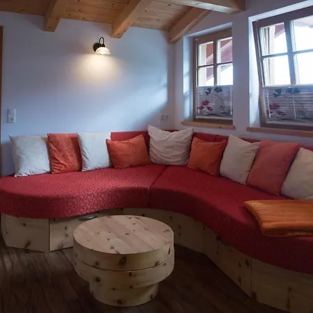 Schlaitner Wirt Apartment *